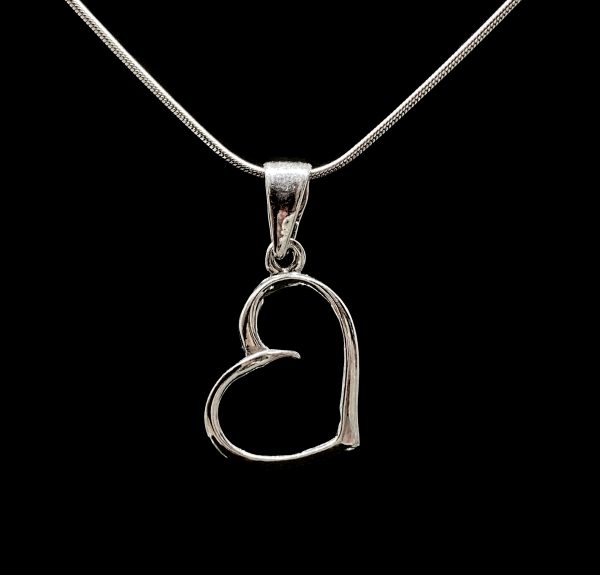 SIdabrinis pakabukas "Širdelė"