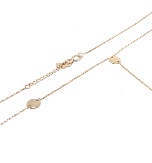 Auksinė grandinėlė su papuošimais